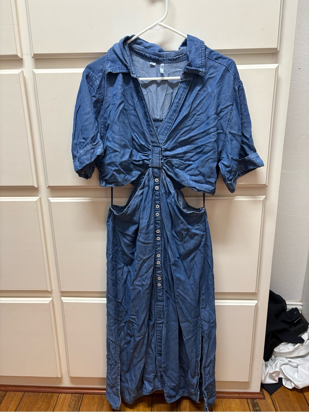 Travis Mathew Women’s Denim Blue Button-Front Cutout Dress